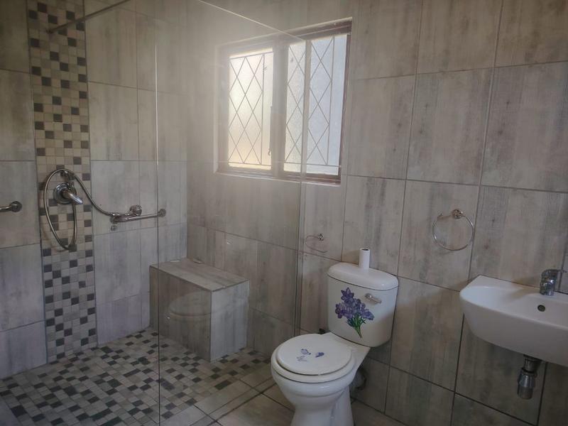 1 Bedroom Property for Sale in Manors KwaZulu-Natal