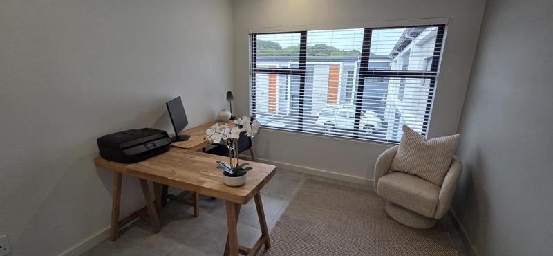 3 Bedroom Property for Sale in Westbrook KwaZulu-Natal