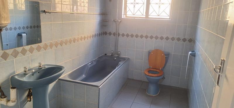 To Let 2 Bedroom Property for Rent in Reservoir Hills KwaZulu-Natal