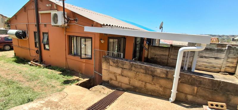 2 Bedroom Property for Sale in Phoenix KwaZulu-Natal