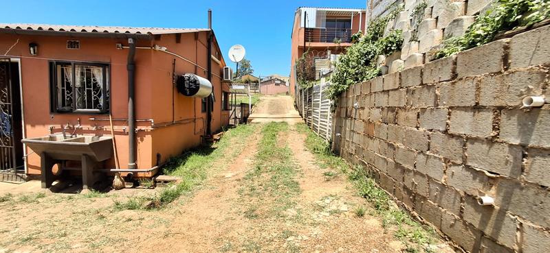 2 Bedroom Property for Sale in Phoenix KwaZulu-Natal