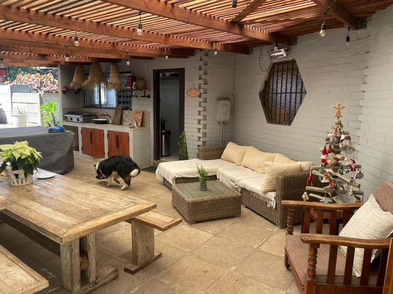 To Let 4 Bedroom Property for Rent in Salt Rock KwaZulu-Natal