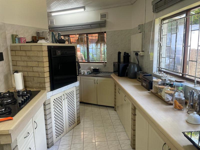 To Let 4 Bedroom Property for Rent in Salt Rock KwaZulu-Natal