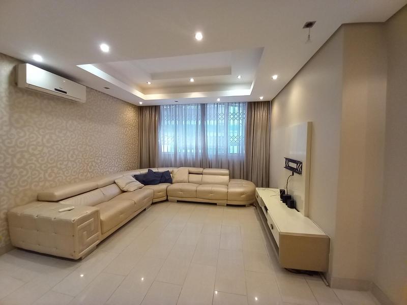 To Let 2 Bedroom Property for Rent in North Beach KwaZulu-Natal