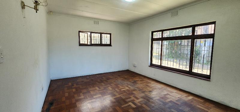 To Let 3 Bedroom Property for Rent in Scottburgh KwaZulu-Natal