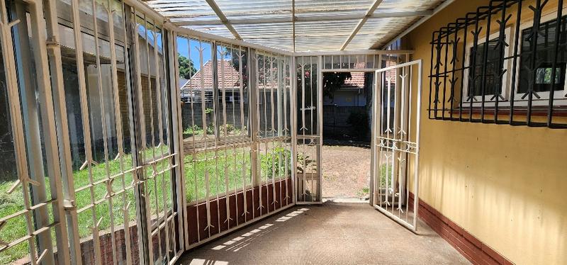 To Let 3 Bedroom Property for Rent in Scottburgh KwaZulu-Natal