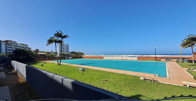 To Let 6 Bedroom Property for Rent in Margate KwaZulu-Natal