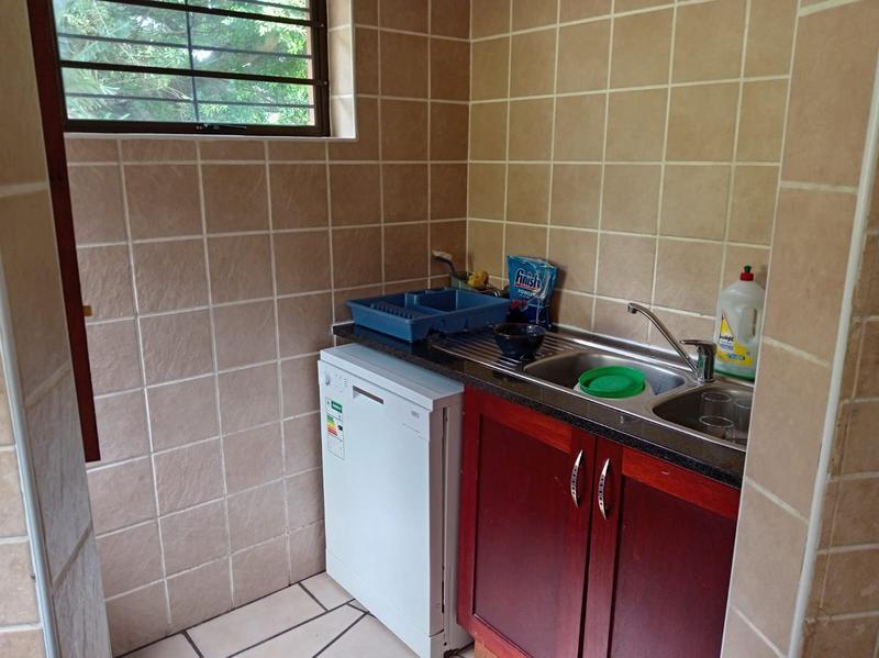 To Let 4 Bedroom Property for Rent in Ramsgate KwaZulu-Natal