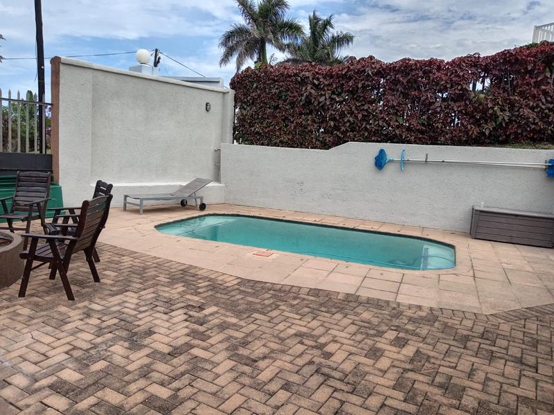 To Let 4 Bedroom Property for Rent in Ramsgate KwaZulu-Natal