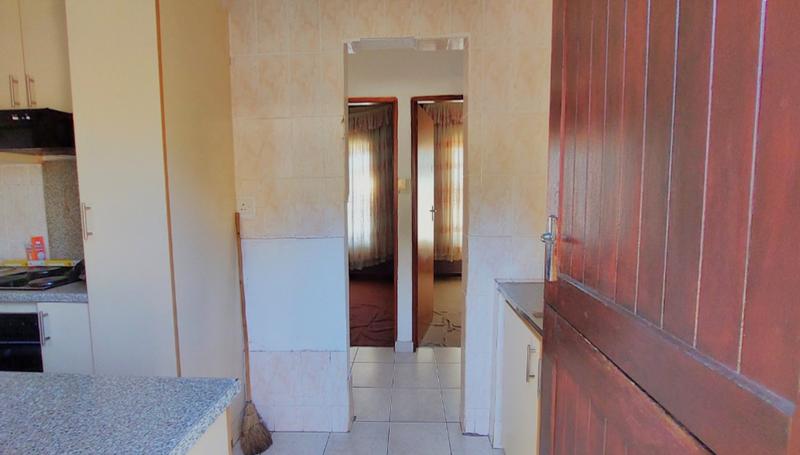 2 Bedroom Property for Sale in Sea Park KwaZulu-Natal