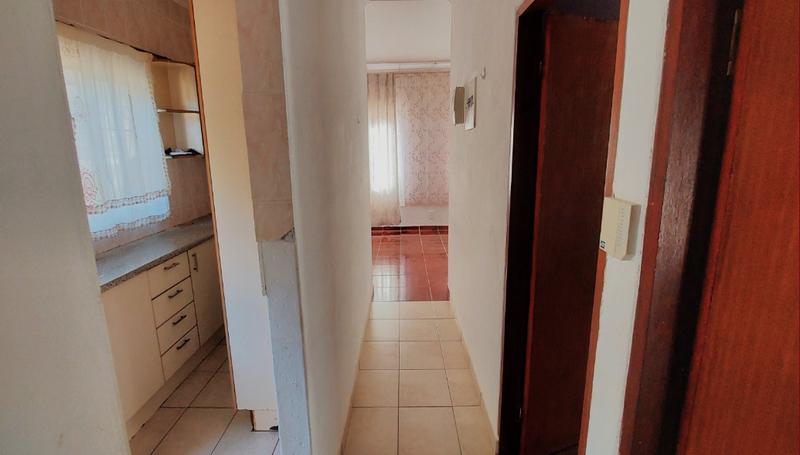 2 Bedroom Property for Sale in Sea Park KwaZulu-Natal