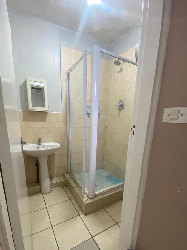 To Let 1 Bedroom Property for Rent in South Beach KwaZulu-Natal