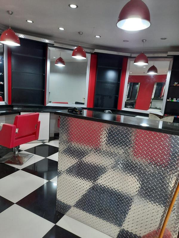 To Let commercial Property for Rent in Malvern KwaZulu-Natal