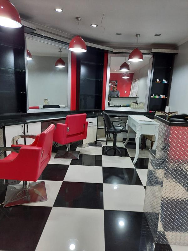 To Let commercial Property for Rent in Malvern KwaZulu-Natal