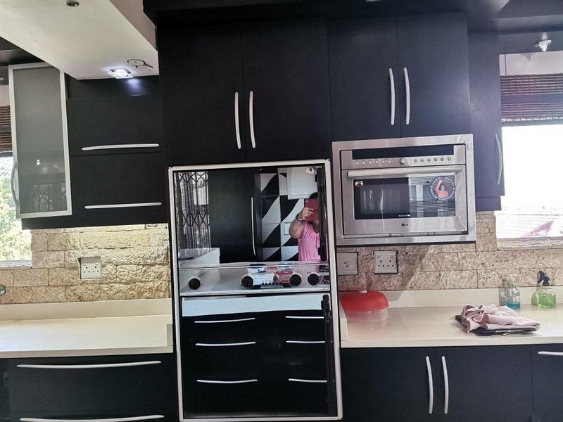 4 Bedroom Property for Sale in Naidooville KwaZulu-Natal