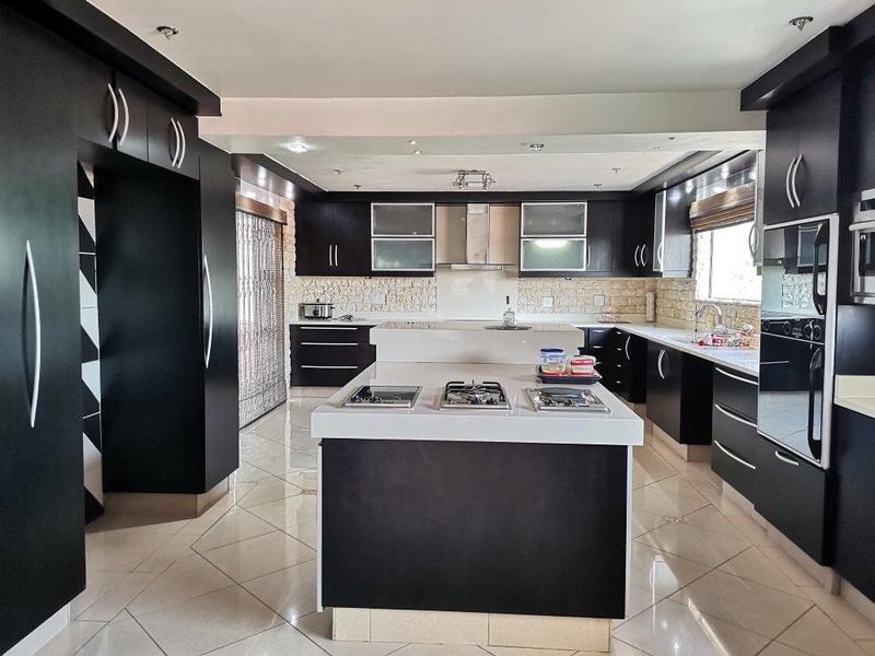 4 Bedroom Property for Sale in Naidooville KwaZulu-Natal