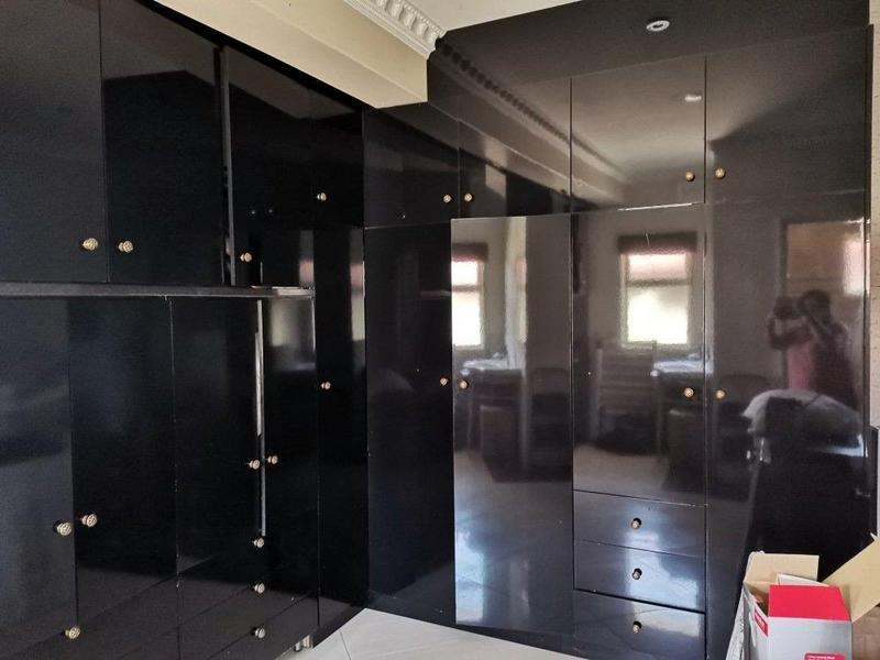 4 Bedroom Property for Sale in Naidooville KwaZulu-Natal