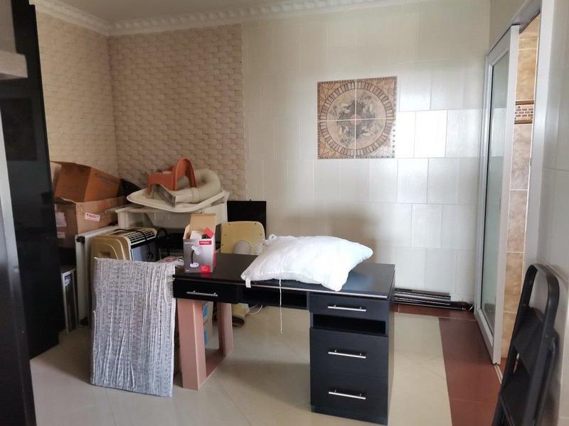 4 Bedroom Property for Sale in Naidooville KwaZulu-Natal