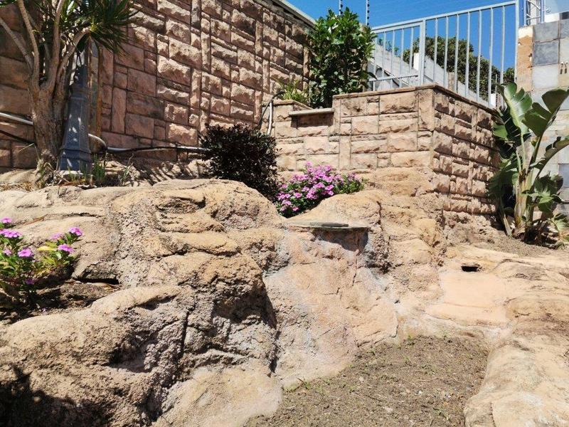 4 Bedroom Property for Sale in Naidooville KwaZulu-Natal