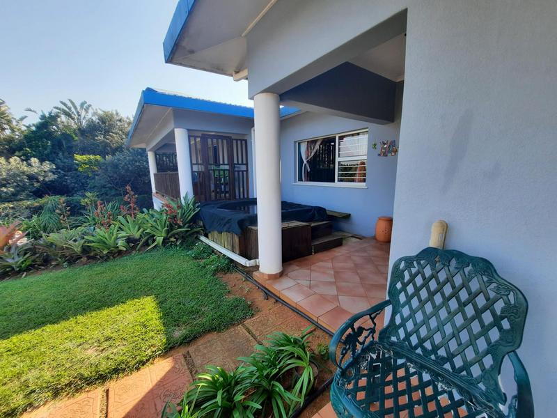 3 Bedroom Property for Sale in Leisure Bay KwaZulu-Natal