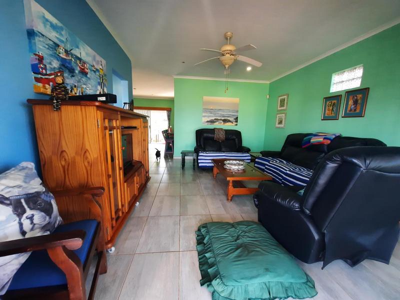 3 Bedroom Property for Sale in Leisure Bay KwaZulu-Natal