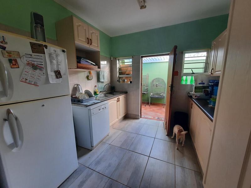 3 Bedroom Property for Sale in Leisure Bay KwaZulu-Natal