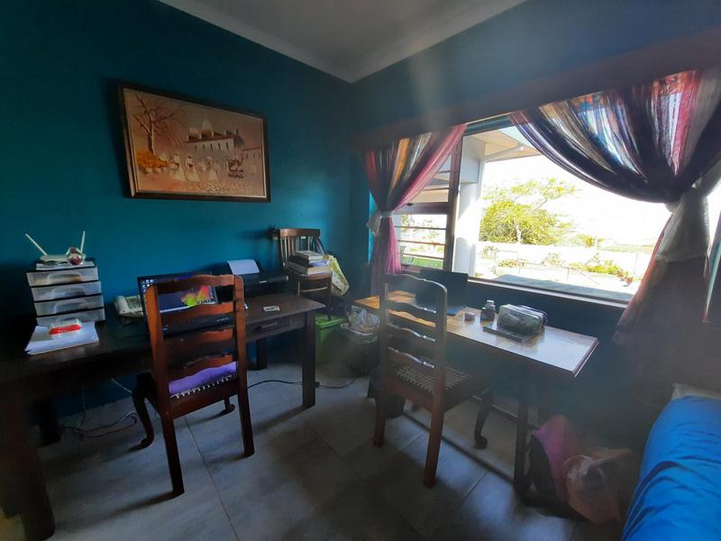 3 Bedroom Property for Sale in Leisure Bay KwaZulu-Natal
