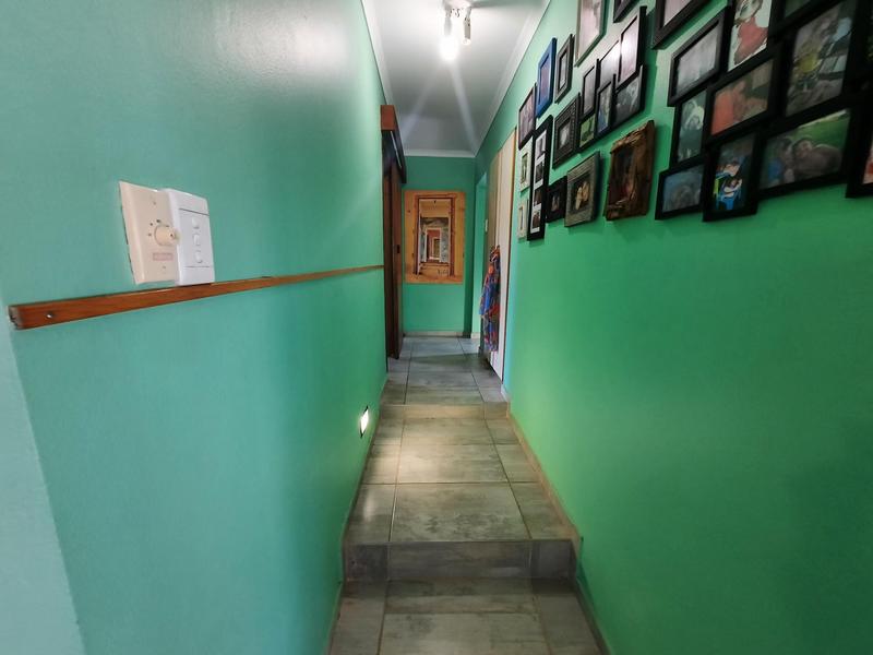 3 Bedroom Property for Sale in Leisure Bay KwaZulu-Natal