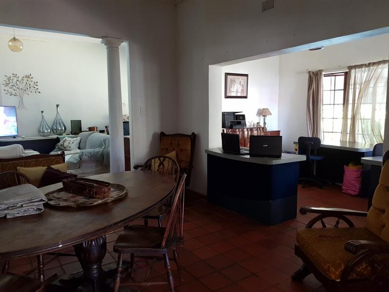 6 Bedroom Property for Sale in Umtentweni KwaZulu-Natal