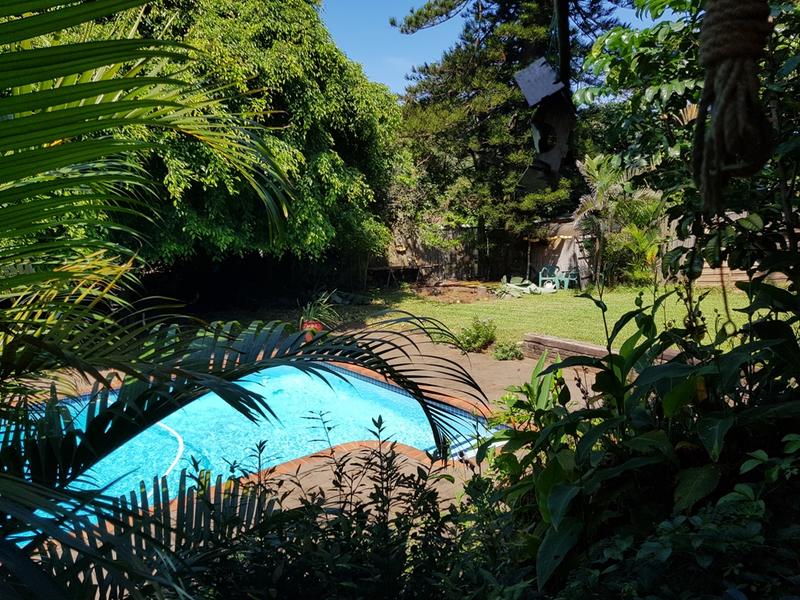 6 Bedroom Property for Sale in Umtentweni KwaZulu-Natal