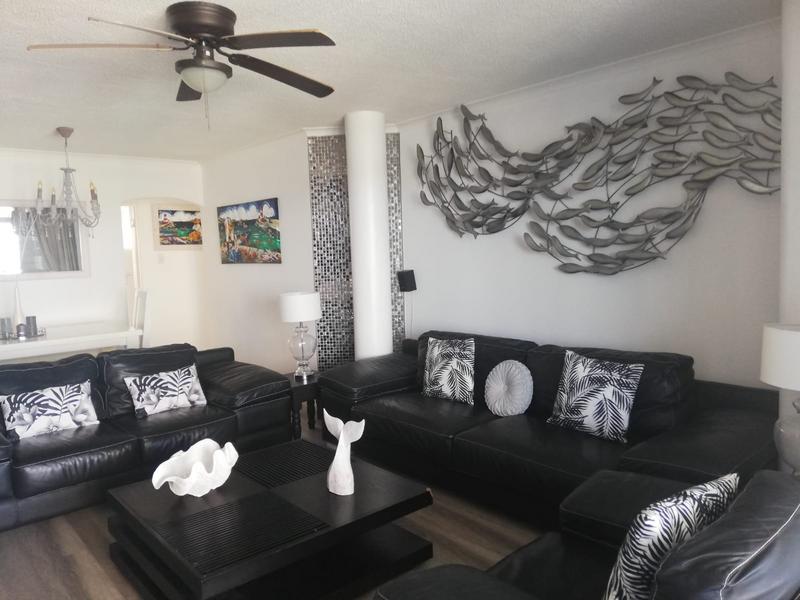 3 Bedroom Property for Sale in Uvongo KwaZulu-Natal