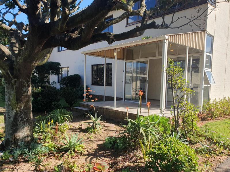 2 Bedroom Property for Sale in Umtentweni KwaZulu-Natal