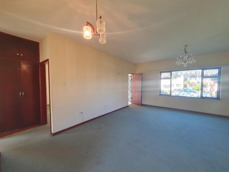 2 Bedroom Property for Sale in Umtentweni KwaZulu-Natal