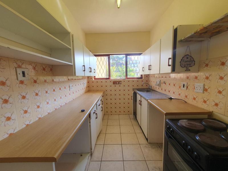 2 Bedroom Property for Sale in Umtentweni KwaZulu-Natal