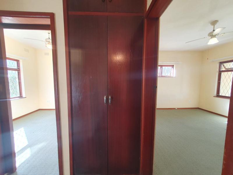 2 Bedroom Property for Sale in Umtentweni KwaZulu-Natal