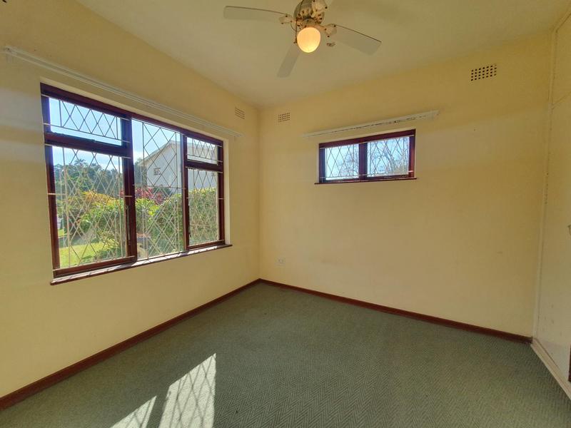 2 Bedroom Property for Sale in Umtentweni KwaZulu-Natal