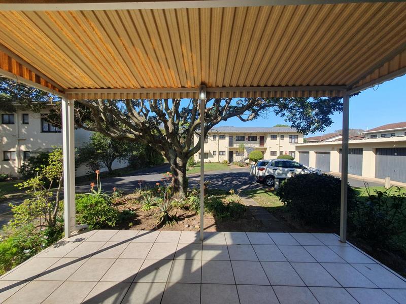 2 Bedroom Property for Sale in Umtentweni KwaZulu-Natal