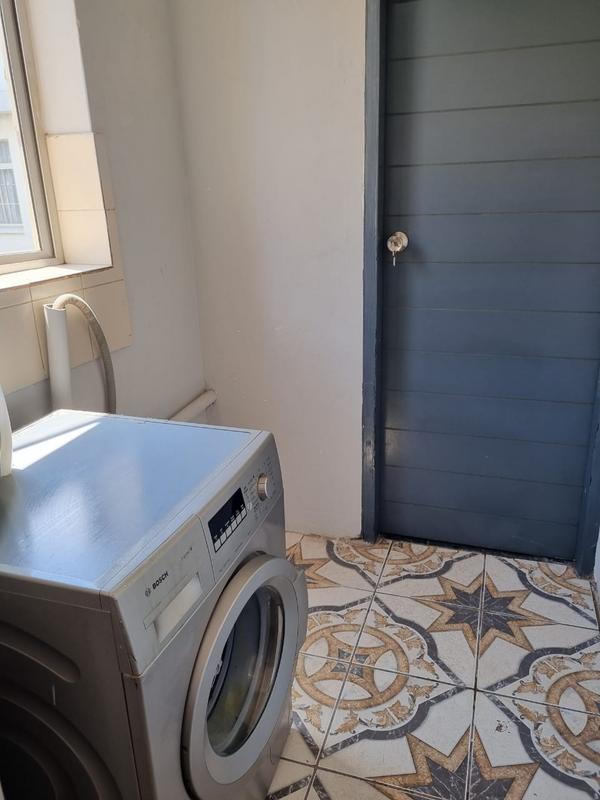 2 Bedroom Property for Sale in Glenwood KwaZulu-Natal