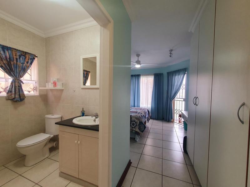 2 Bedroom Property for Sale in Sea Park KwaZulu-Natal