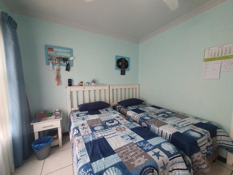 2 Bedroom Property for Sale in Sea Park KwaZulu-Natal