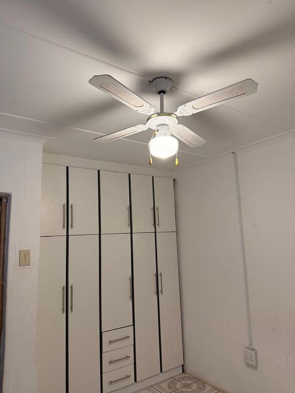 To Let 1 Bedroom Property for Rent in Umlazi KwaZulu-Natal