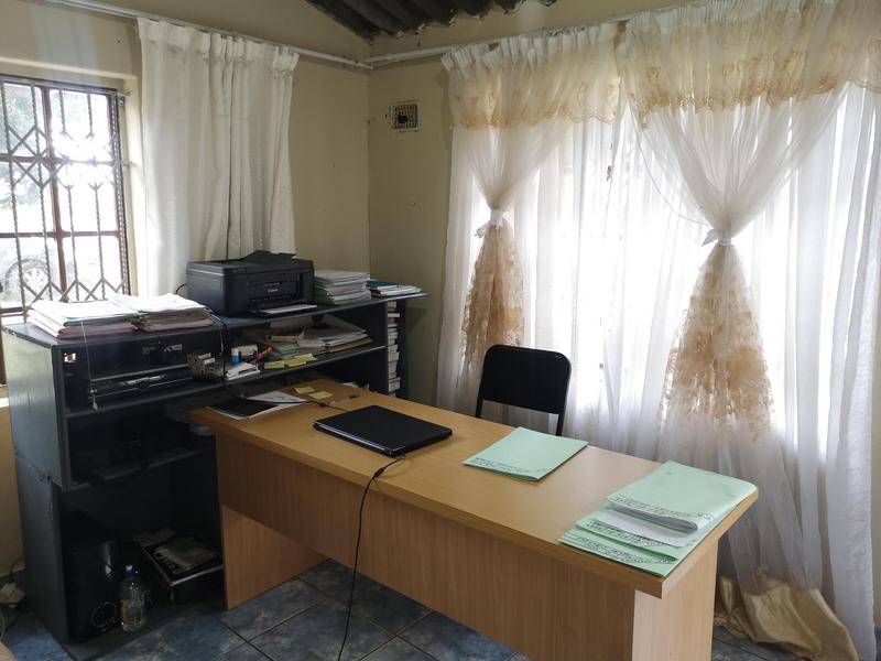 2 Bedroom Property for Sale in Umlazi KwaZulu-Natal