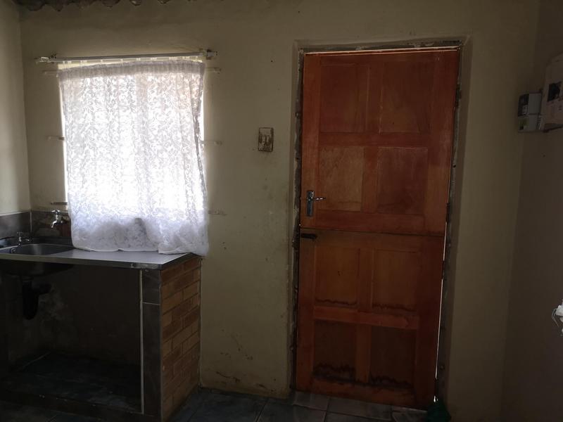 2 Bedroom Property for Sale in Umlazi KwaZulu-Natal