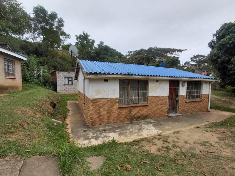 2 Bedroom Property for Sale in Umlazi KwaZulu-Natal