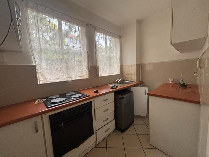 To Let 1 Bedroom Property for Rent in Glenwood KwaZulu-Natal
