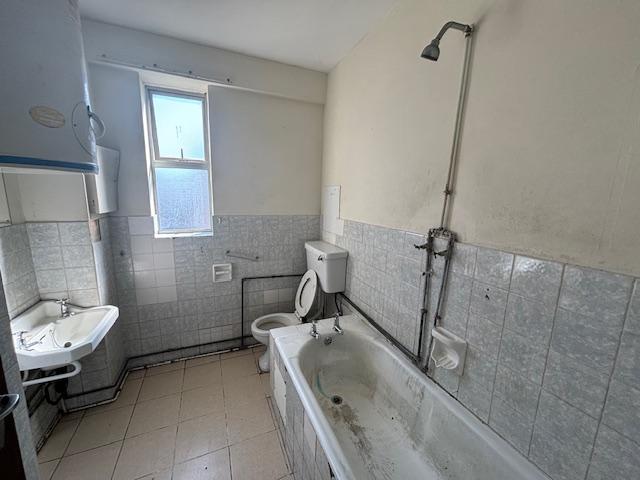 1 Bedroom Property for Sale in Esplanade KwaZulu-Natal