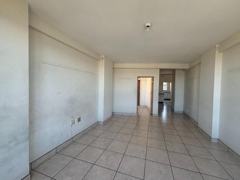 1 Bedroom Property for Sale in Esplanade KwaZulu-Natal