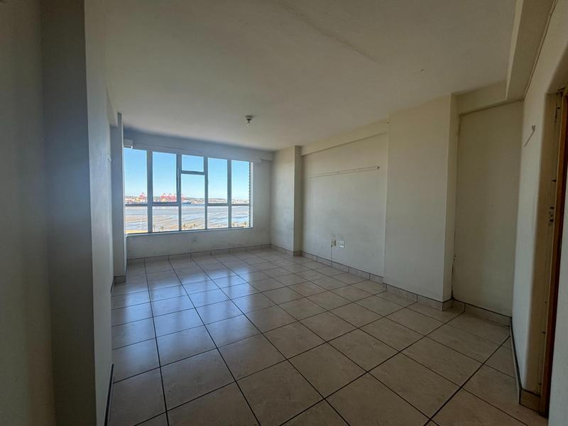 1 Bedroom Property for Sale in Esplanade KwaZulu-Natal