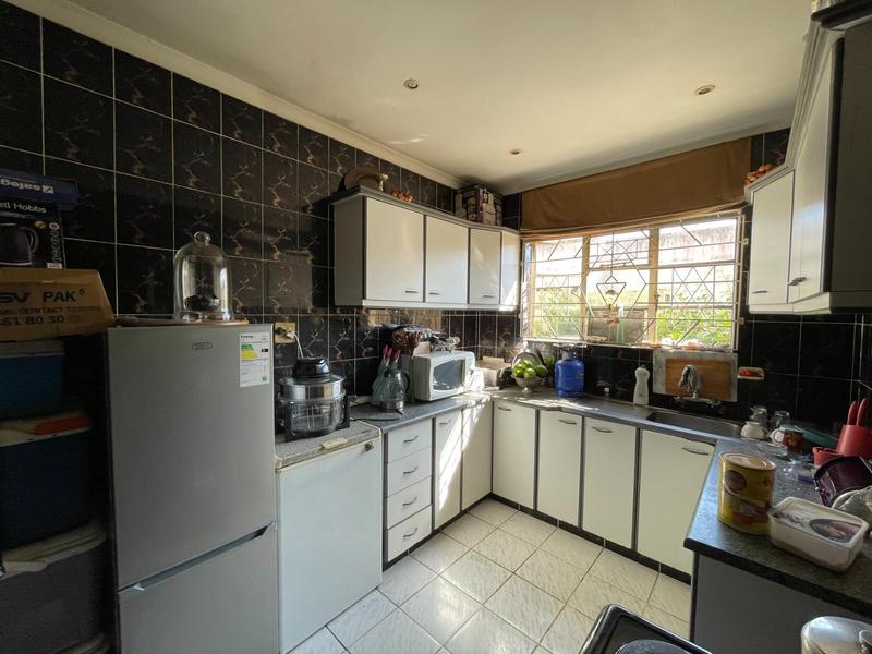 1 Bedroom Property for Sale in Morningside KwaZulu-Natal