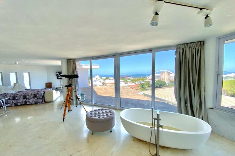 5 Bedroom Property for Sale in Morningside KwaZulu-Natal